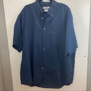 Columbia size XXL Navy short sleeved button down